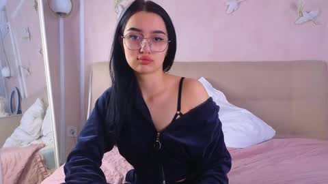 Margaret online show from April 20, 7:11 am