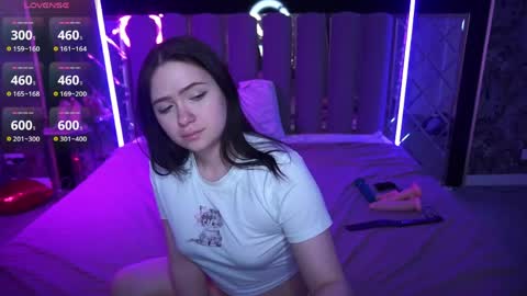 margaritagrey online show from April 4, 7:00 pm