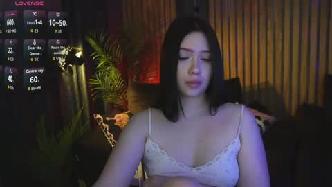 Snapshot of margaritagrey chatting on June 9, 7:14 pm margaritagrey online show from June 9, 7:14 pm