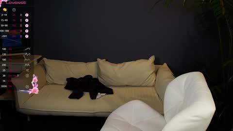 Margo online show from December 5, 8:44 am