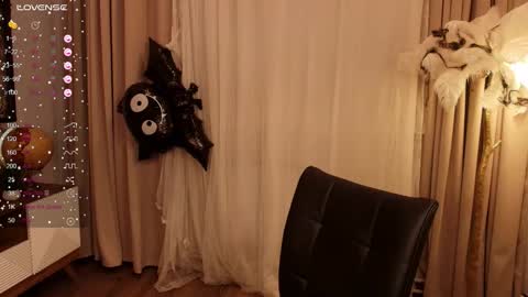 Snapshot of margeritirell chatting on November 12, 2:56 am Margo online show from November 12, 2:56 am