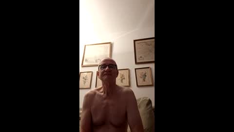 marginalie online show from April 1, 3:51 am