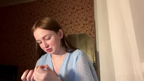 Chloe online show from March 15, 4:57 pm