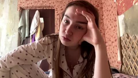 Snapshot of margopesavento chatting on April 12, 10:31 am Chloe online show from April 12, 10:31 am