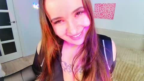 Snapshot of margott_joy chatting on December 5, 3:09 pm Margo online show from December 5, 3:09 pm