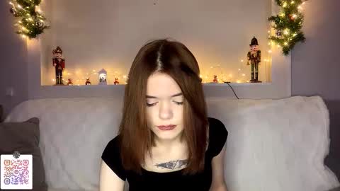 Snapshot of margueritecarrauza chatting on December 22, 9:23 pm Lina online show from December 22, 9:23 pm