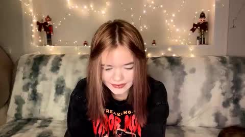 Snapshot of margueritecarrauza chatting on February 2, 9:13 pm Lina online show from February 2, 9:13 pm