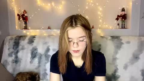 Snapshot of margueritecarrauza chatting on February 9, 9:08 pm Lina online show from February 9, 9:08 pm