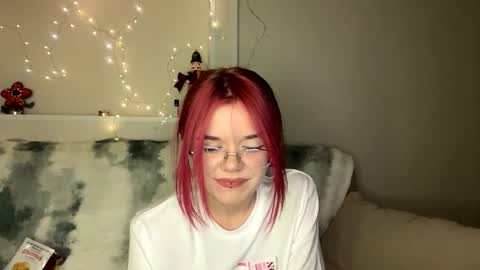 Snapshot of margueritecarrauza chatting on February 12, 10:38 pm Lina online show from February 12, 10:38 pm