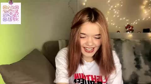 Snapshot of margueritecarrauza chatting on February 28, 9:49 pm Lina online show from February 28, 9:49 pm