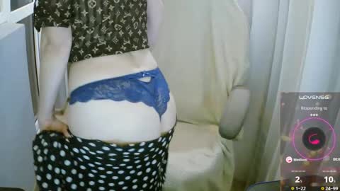 Mari online show from October 22, 10:20 pm