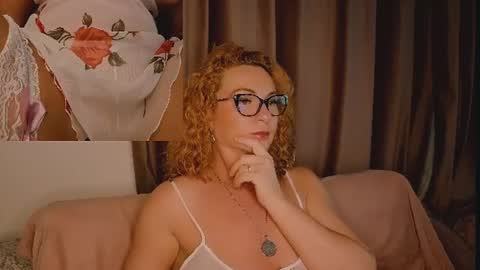 Snapshot of mari69juana chatting on July 1, 8:19 pm mari69juana online show from July 1, 8:19 pm
