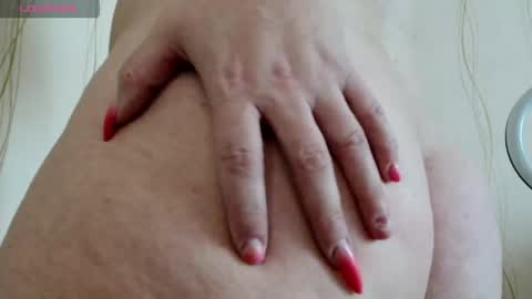 Mari online show from April 10, 5:23 am