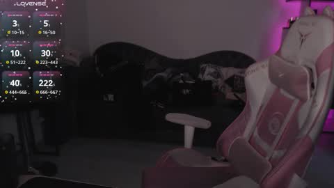 mari moore online show from November 17, 7:58 am