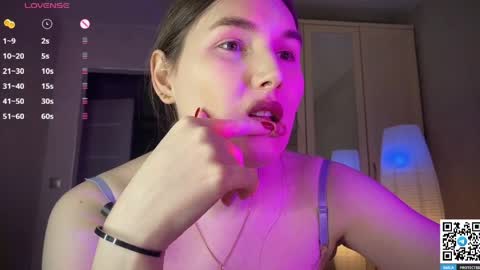 Snapshot of maria_bowie chatting on April 23, 12:29 pm Maria online show from April 23, 12:29 pm