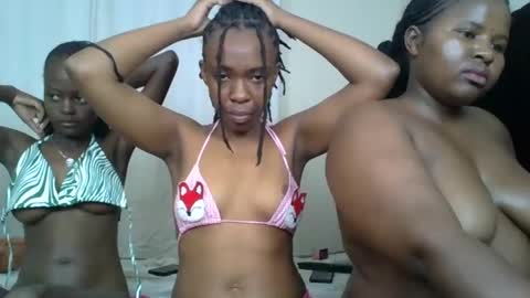 maria_dally online show from December 8, 7:58 am