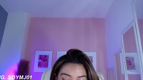 Snapshot of maria_jones chatting on February 10, 4:25 pm Instagram soymj01 online show from February 10, 4:25 pm