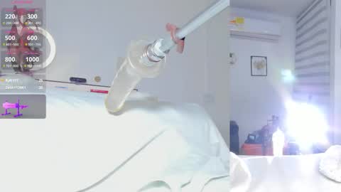 Snapshot of maria_jones__ chatting on October 24, 2:19 am maria_jones__ online show from October 24, 2:19 am