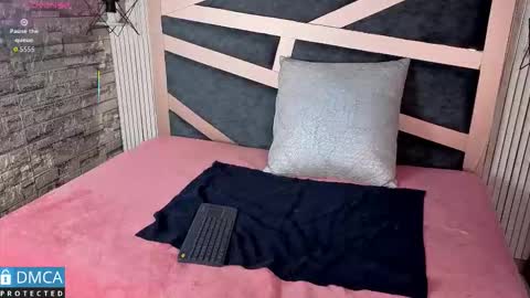 maria_twenty online show from November 8, 11:21 am