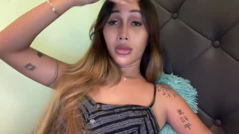 Snapshot of mariafatale_00 chatting on December 20, 6:48 pm Maria online show from December 20, 6:48 pm