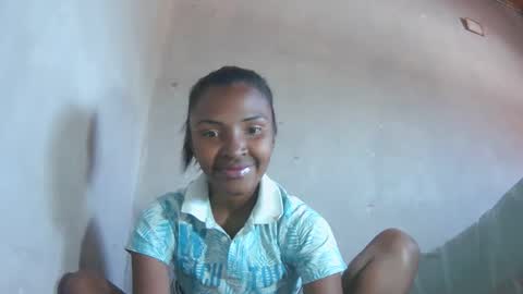 Snapshot of mariah586 chatting on October 12, 8:02 am Maria online show from October 12, 8:02 am