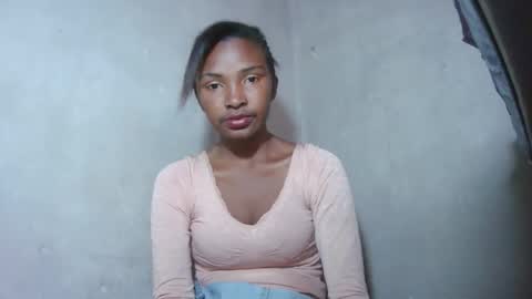 Snapshot of mariah586 chatting on October 21, 1:23 pm Maria online show from October 21, 1:23 pm