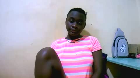 Snapshot of mariah_lovely chatting on April 26, 8:17 pm mariah_lovely online show from April 26, 8:17 pm