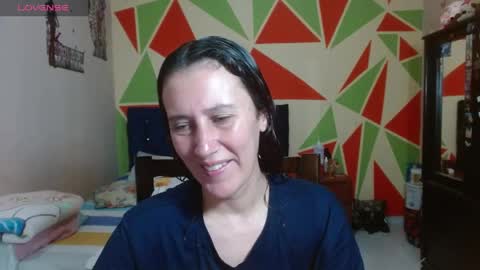 mariam_wish1 online show from April 14, 6:03 pm