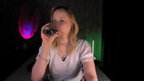 Maria online show from February 13, 11:15 pm