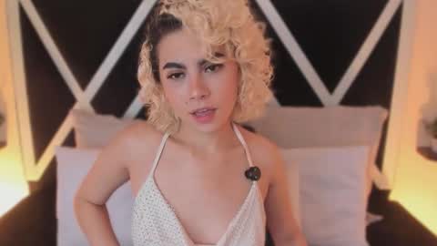 Marian online show from November 18, 2:39 am