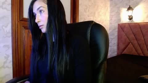 Mariana online show from December 14, 11:48 am