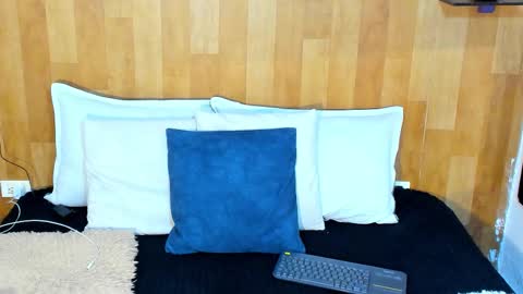 Snapshot of mariana_aangel chatting on October 23, 6:28 pm Mariana Angel online show from October 23, 6:28 pm