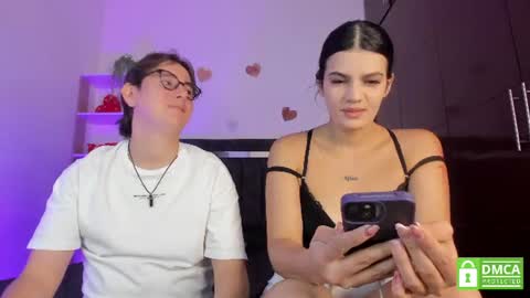 Snapshot of mariana_and_ronny chatting on July 8, 8:57 pm Mariana and Ronny online show from July 8, 8:57 pm