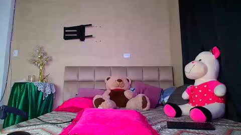 mariana_candyy online show from November 1, 3:03 pm