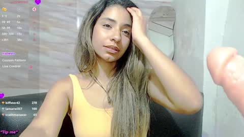 Snapshot of mariana_turner chatting on February 6, 6:08 am Mariana turner online show from February 6, 6:08 am