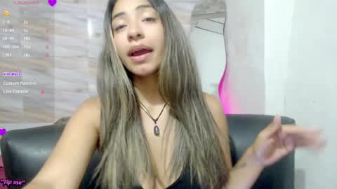 Snapshot of mariana_turner chatting on February 17, 3:47 am Mariana turner online show from February 17, 3:47 am