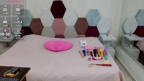 Snapshot of marianabbw_ chatting on June 29, 3:01 pm mariana online show from June 29, 3:01 pm