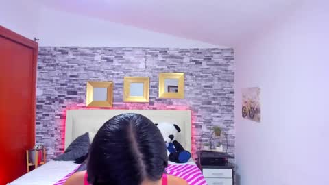 Mariana online show from March 4, 11:00 pm