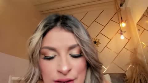 marianeporter online show from November 22, 3:05 am