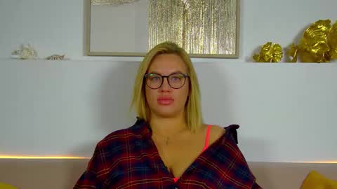 Maria online show from November 28, 6:49 am