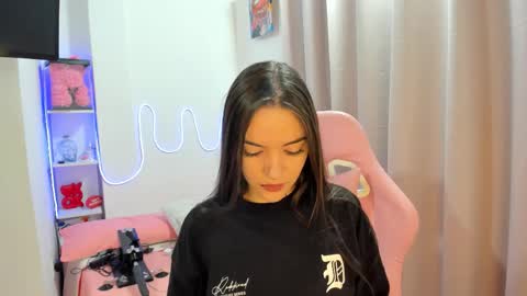 Mariangel online show from March 2, 8:04 pm