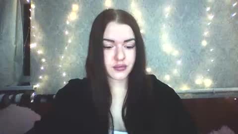 mariangloom online show from April 25, 10:18 pm