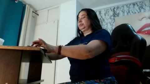 Mariani online show from November 27, 11:56 am