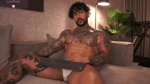 Mariano Costa online show from February 23, 2:42 am