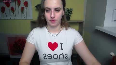 Snapshot of mariatess_ chatting on December 7, 10:01 am Mariia online show from December 7, 10:01 am