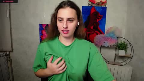 Snapshot of mariatess_ chatting on October 30, 12:50 pm Mariia online show from October 30, 12:50 pm