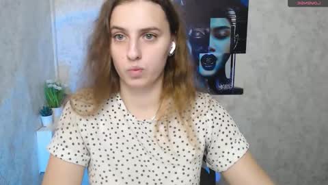 Snapshot of mariatess_ chatting on November 20, 1:11 pm Mariia online show from November 20, 1:11 pm
