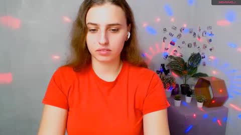 Snapshot of mariatess_ chatting on November 22, 1:32 pm Mariia online show from November 22, 1:32 pm