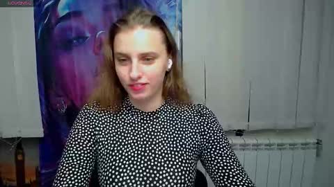 Snapshot of mariatess_ chatting on November 28, 12:52 pm Mariia online show from November 28, 12:52 pm