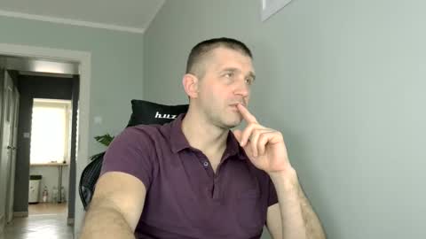 Snapshot of maribor5879 chatting on February 27, 2:00 pm maribor5879 online show from February 27, 2:00 pm